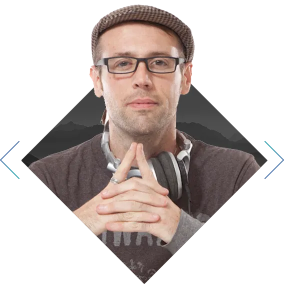 Portrait of Tomaki, designer and digital strategist